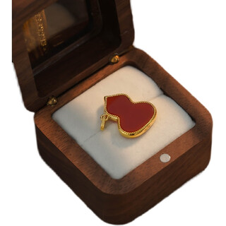 Shien 18k gold and red agate gourd pendant new craft