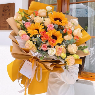 Eswina flower express sunflower and rose mixed and matched bouquets birthday gifts delivered nationwide in the city sunflower and champagne mixed and matched bouquets recommended by the store manager