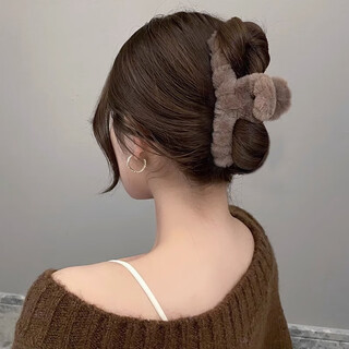 Yuqi autumn and winter plush clip large shark clip hair clip back of the head hair clip hair clip women's headwear extra large a02 plush dark coffee (11cm)
