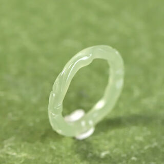 Chunlong's new hetian jade carved jade ring for women, exquisite and very fine ring, high-end gift ring for girls, about 3mm wide 17-18