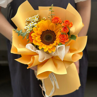 Only love flowers 2-hour flash delivery flower shop in the same city single small bouquet of sunflowers and roses group purchase high school and college entrance examination graduation season single bouquet price minimum of 10 bouquets 1 sunflower mixed and matched small bouquet