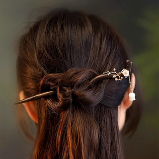 Nianfu wood hairpin new chinese style chinese valentine's day updo hair ornaments lily of the valley step shake tassel hairpin for women mid-autumn festival gift for girls lily of the valley step shake 18cm gift box