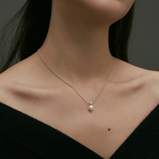 Mo qianxue hussain simple nearly perfect round natural freshwater single pearl necklace 925 silver light luxury niche clavicle chain gold color-8-8.5mm natural freshwater pearl