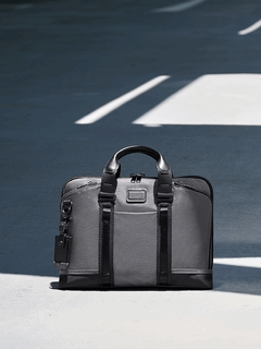 Tumin alpha bravo series men's portable briefcase computer bag selection benefit carbon black 02327 default specifications