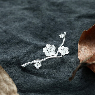 Quamer gold store plum blossom brooch women's sterling silver pin corsage pin design retro same style sweater small silver plum blossom brooch + counter gift box