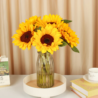 Winning the first prize in one fell swoop with 5 sunflowers