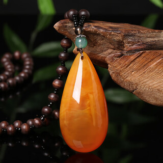 Dl 1998 fat donglai same style beeswax long sweater chain retro style autumn and winter amber necklace blood amber pendant for men and women old honey long water drop/chicken wing wood chain