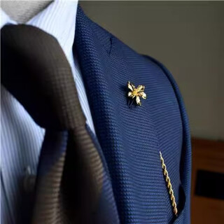 Quamer gold store style golden iris lapel chain brooch niche design suit men and women accessories fashion gold style