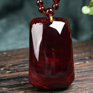 Fat donglai quality amber and blood amber necklace blood pool beeswax wushi brand accompanying pendant burgundy for men and women