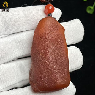 Fuwanzhe natural beeswax authentic rough stone pendant baltic amber red leather beeswax full leather handle 21.25g