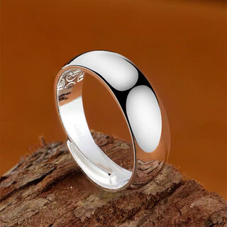 Wanmu hong kong 9999 sterling silver ring new plain ring glossy ring is simple and versatile. found enough silver plain ring glossy ring. first come first served. will be removed in seconds when sold out. 9.663 grams