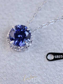 Huaiyin loslie crescent moon tanzanite purple zirconium diamond moon s925 sterling silver gold-plated necklace clavicle chain sterling silver