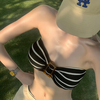 Fun women's black and white striped bikini tube top three-point small breasts sweet and cute beach vacation hot spring black m95-110jin jin equals 0.5 kg