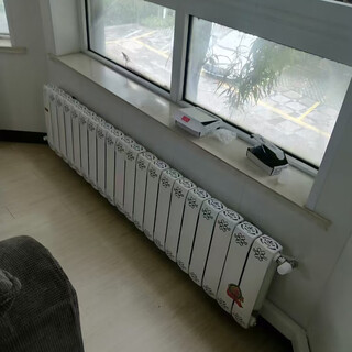 Yefeijie copper-aluminum composite radiator collective heating radiator surface-mounted household 8080 large water channel wall-mounted boiler water radiator height 35cm*12 columns width one meter