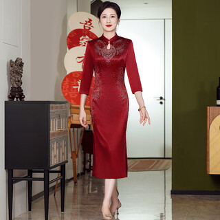Purple charming autumn and winter new wedding mother's dress women's wedding banquet dress noble can wear xi mother-in-law cheongsam dress burgundy three-quarter sleeves 2xl (recommended 125-135 jin jin equals 0.5 kg)