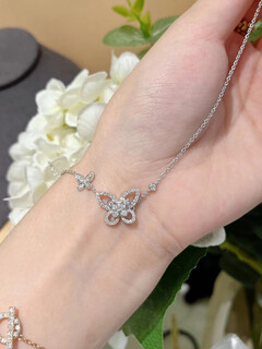 Hunter 18k gold full diamond phantom butterfly necklace 5 butterflies 2 butterflies single butterfly diamond necklace pendant for women 2 butterflies (0.53ct)