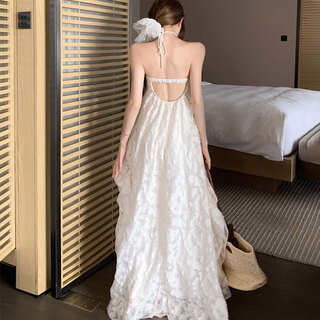 Xinnan french halterneck dress for women in summer seaside resort style big backless long skirt super fairy temperament loose a-line skirt beige halterneck m 95-105jin jin is equal to 0.5kg with breast pad