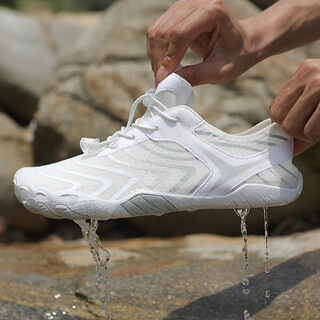 Tibetan american era paddle board surfing shoes for men and women kayak inflatable boat paddling training shoes anti-cut anti-slip quick-drying beach shoes wading shoes white 43