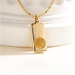 Lie ruimuqiao jewelry original design 18k gold white rectangular gold coin pendant men and women personality niche european and american fashion white for specific parameters, please contact customer service