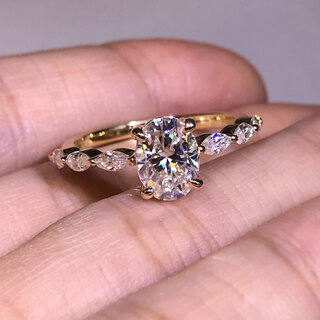 Junpojiai jewelry imported moissanite diamond ring 1 carat knot engagement ring oval marquise special shaped diamond 18k white platinum moissanite + 18k gold inside and out (also style 2 group full of diamonds 3 carat + 18k gold