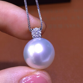 Fat east lai quality south sea australian white pearl pendant australian white pearl color princess diana style seawater flawless 18 set with single diamond australian white pearl pendant 12mm
