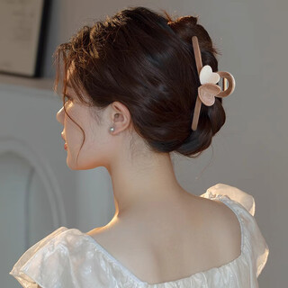 Xiang wan hairpin hairpin milk tea color love hairpin back of the head hair grabber hairpin shark clip mid-autumn festival gift