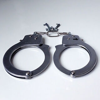 蒲恋金属儿童玩具仿真角色扮演动漫密室逃脱COS魔术道具(铁手铐) 加大 (0副+1把钥匙)无手铐(配件)