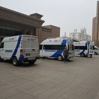 Jie yintong tool truck relay vehicle news channel ultra-high definition 4k5g integrated media small tv live broadcast truck datong