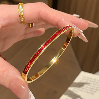 Huayouxin persimmon red diamond and baby's breath star-filled titanium steel bracelet for women, high-end element ring bracelet, open bracelet bracelet, new year's hand jewelry, red diamond, baby's breath and star-filled diamond bracelet-titanium steel