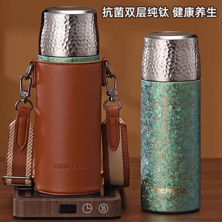 Bemega high-end titanium cup pure titanium thermos cup for men and women large capacity outdoor portable water cup tea water separation stew cup crystal diamond green 500ml antibacterial internal and external pure titanium
