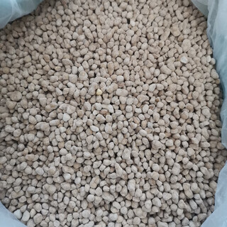 5 jin jin is equal to 0.5 kg. the soil activator mineral source is potassium fulvic acid granular fertilizer, amino acid nitrogen, phosphorus and potassium organic compound fertilizer, water-soluble, potassium fulvic acid biological water-soluble fertilizer. 5 jin jin is equal to 0.5 kg. improved soil, rich in nutrients.
