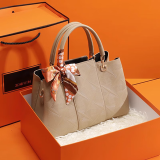 Bebipro+ gives mother birthday gift bag women's bag 40 years old 50 practical 60 women's handbag elders 2025 new mother 806 khaki color exquisite gift box