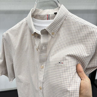 Outlet same style rohaggis short-sleeved shirt men's summer new casual plaid shirt khaki one size fits all l recommended 120-140 jin jin equals 0.5 kg
