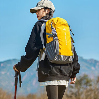 Fan shengyu mountaineering bag outdoor backpack travel lightweight backpack men's and women's sports hiking backpack camping large capacity backpack outdoor mountaineering bag yellow