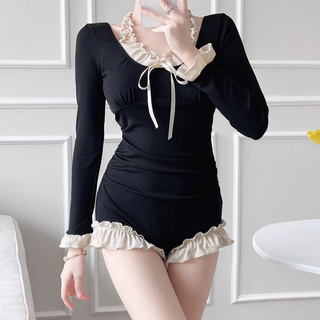 Bo na ling swimsuit women's summer one-piece long-sleeved one-piece belly-covering slimming conservative hot spring beach vacation swimsuit swimsuit halterneck lace one-piece swimsuit black 80-120jin jin is equal to 0.5 kg