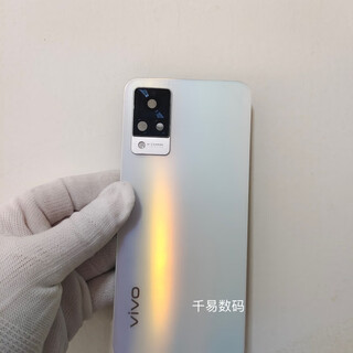 Vivo adapted s9 original disassembly back cover second-hand original disassembly back cover original disassembly back cover supports quality inspection s9 white original disassembly back cover 98 new x mobile phone rear power cover