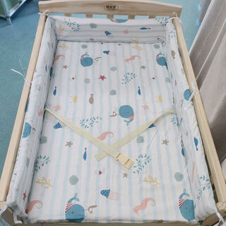 Chuangjingyixuan baby diaper table solid wood diaper changing table baby care table newborn bathing table bb massage table cotton mat protector blue whale protector cotton mat (without changing table)