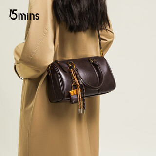 15mins2025 new bag women's simple light luxury shoulder crossbody bag boston bag high-end brand handheld women's bag