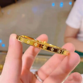 Qianjun gold four-leaf clover bracelet new style 9999 gold push-pull jewelry pure gold kaleidoscope solid non-fading decoration 0.01g