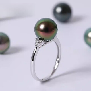 Dl fat donglai's same tahitian black pearl ring aurora malachite green 18 gold diamond round seawater pearl jane malachite green pearl 10mm