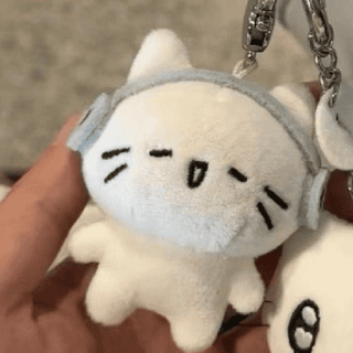 Pengyi niche rabbit ins style pendant cute flying rabbit plush doll pendant high-looking student school bag pendant buckle headphone cat no specifications
