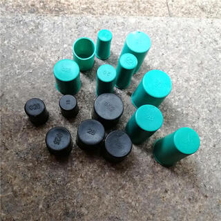 Wen yijia steel wire head protective sleeve straight thread protective cover plastic plug 8cm lengthened steel bar protective cap black 16 black (2000 pieces) 2.2cm long shenzhen/