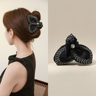 Chimera (chimera) hair volume hair catching temperament leaf wheat ear catching clip on the back of the head hair shark clip girl birthday gift