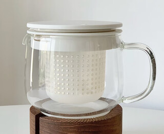 Muji heat-resistant glass teapot, high temperature resistance, large capacity, tea water separation, thickening, supports cabinet inspection, small pot 670ml, heat-resistant glass