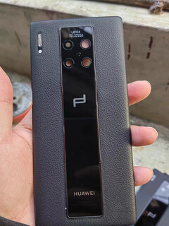 Huawei suitable for mate30rs porsche disassembled back cover mate30pro universal mobile phone back cover original authentic mate30rs porsche black