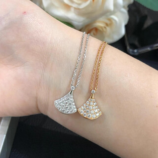 Chuansen light luxury 18k gold full diamond small fan necklace for women with diamond diva fan pendant white gold rose gold clavicle chain 18k gold rose gold
