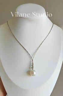 Yibiy natural australian white 13-14 pigeon egg pendant sterling silver k gold plated necklace water drop slightly flawed y-shaped chain