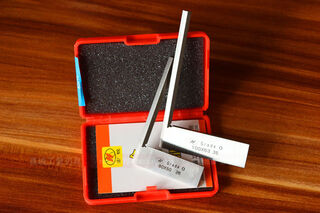 Shanghai medium weight grade 0 knife edge square 30020016010065 narrow edge stainless steel right angle ruler 200 125 10