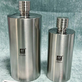 Zwilling flask stainless steel wine bottle portable liquor bottle storage tank 2jin jin equal to 0.5 kg 1000ml 1jin jin equal to 0.5 kg single stainless steel wine bottle 500ml 1ml