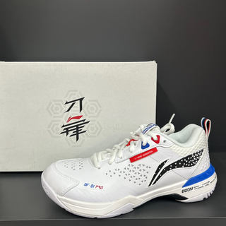Li ning 2023 new badminton shoes blade pro men's and women's shock-absorbing breathable professional competition shoes ayat005 ayat005-1 standard white 36